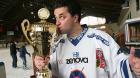 Martin Dejdar ze všeho nejvíc miluje rodinu a hokejový tým hvězd HC Olymp Martin Dejdar ze všeho nejvíc miluje rodinu a hokejový tým hvězd HC Olymp