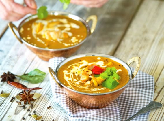 Kuřecí kokosové korma kari Kuřecí kokosové korma kari