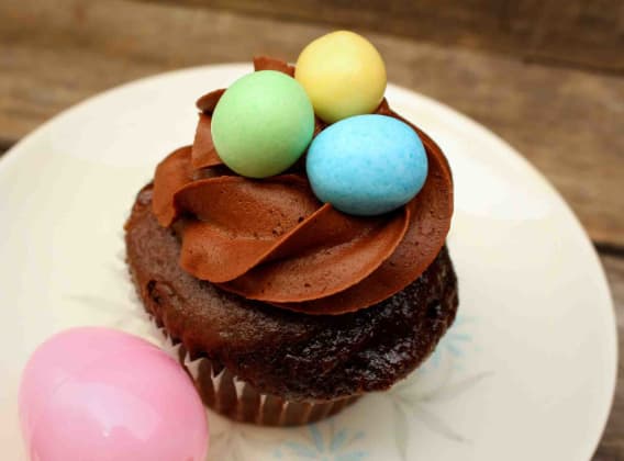 Kokosovo-čokoládové velikonoční fit muffiny Kokosovo-čokoládové velikonoční fit muffiny