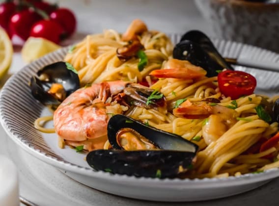 Italské speciality: Spaghetti frutti di mare Italské speciality: Spaghetti frutti di mare