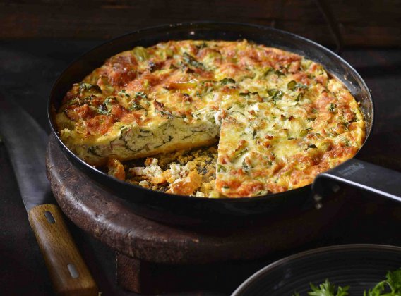 Quiche ze sladkých brambor se špenátem a slaninou Quiche ze sladkých brambor se špenátem a slaninou