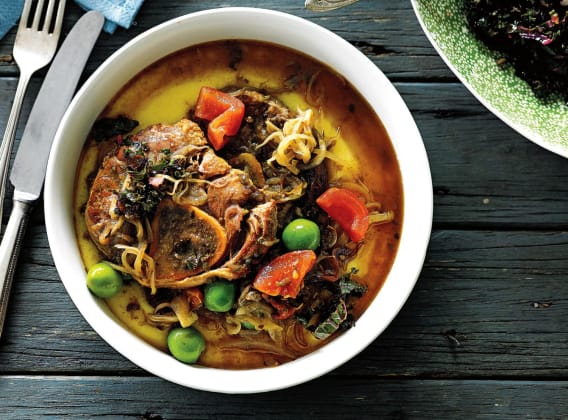 Telecí osso buco s kapustovou gremolatou z pomalého hrnce Telecí osso buco s kapustovou gremolatou z pomalého hrnce