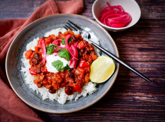Chilli con carne – jednoduchý recept podle Jamieho Olivera Chilli con carne – jednoduchý recept podle Jamieho Olivera