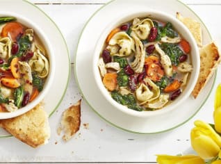 Kuřecí minestrone s pestem Kuřecí minestrone s pestem