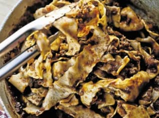 Pappardelle s hovězím ragú Pappardelle s hovězím ragú