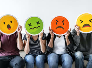 Manuál na šťastný život 40. díl: Jak pracovat s emocemi? Manuál na šťastný život 40. díl: Jak pracovat s emocemi?