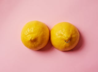 Jak poznat rakovinu prsu? Pomoci vám může i slavný obrázek s citrony! Jak poznat rakovinu prsu? Pomoci vám může i slavný obrázek s citrony!