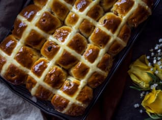 Hot cross buns - anglické mazanečky Hot cross buns - anglické mazanečky