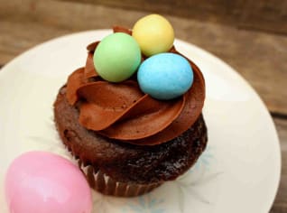 Kokosovo-čokoládové velikonoční fit muffiny Kokosovo-čokoládové velikonoční fit muffiny
