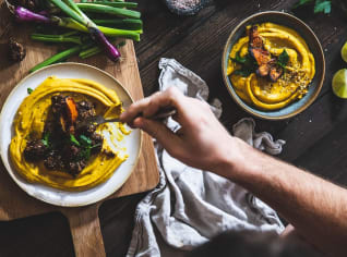 Hummus z kořenové zeleniny Hummus z kořenové zeleniny