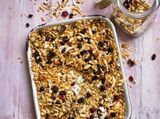 Domácí supersemínková granola Domácí supersemínková granola