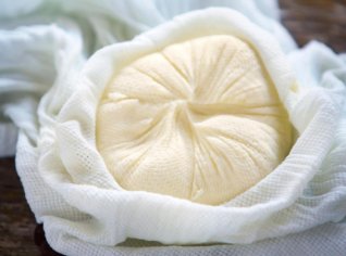 Domácí sýr panýr – Paneer Domácí sýr panýr – Paneer
