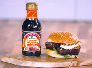 Veggie burger s lilkem Veggie burger s lilkem