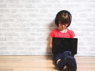 Pandemie ničí nejen psychiku dětí. Vyroste z nich generace analfabetů? Pandemie ničí nejen psychiku dětí. Vyroste z nich generace analfabetů?
