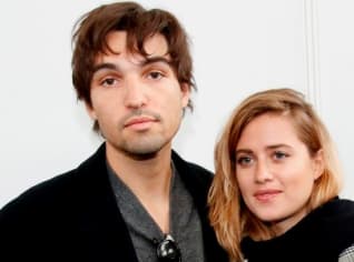 Moderátorka Emma Smetana a její partner Jordan Haj. Moderátorka Emma Smetana a její partner Jordan Haj.