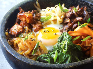 Hvězda korejské kuchyně: Bibimbap Hvězda korejské kuchyně: Bibimbap