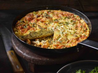 Quiche ze sladkých brambor se špenátem a slaninou Quiche ze sladkých brambor se špenátem a slaninou