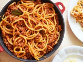 Pici pasta s vepřovým ragú Pici pasta s vepřovým ragú