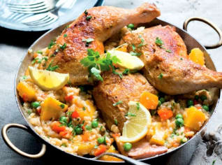 Paella s dýní a kuřecími stehýnky Paella s dýní a kuřecími stehýnky