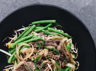Soba nudle s hovězím masem Soba nudle s hovězím masem