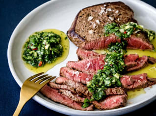 Steak s chimichurri omáčkou Steak s chimichurri omáčkou