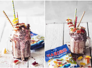 Pompézní freak shake s medvídky Haribo Pompézní freak shake s medvídky Haribo