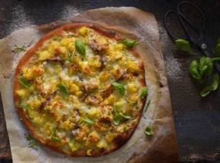 Pizza bianca podle Yotama Ottolenghiho Pizza bianca podle Yotama Ottolenghiho