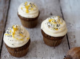 Makové cupcakes s citronovým krémem Makové cupcakes s citronovým krémem