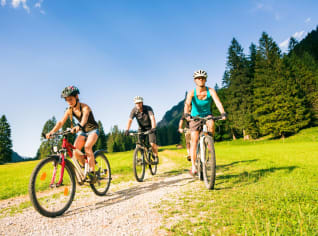Cyklovýlety po Česku: 6 tipů, kam vyrazit ve Východních Čechách Cyklovýlety po Česku: 6 tipů, kam vyrazit ve Východních Čechách