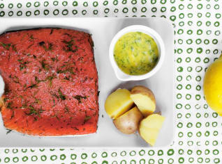 Gravlax s hořčičným dresinkem Gravlax s hořčičným dresinkem