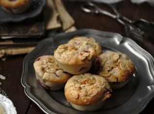 Rebarborovo-jahodové muffiny Rebarborovo-jahodové muffiny