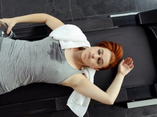 Stačí menší pauza a fyzička jde hned dolů Stačí menší pauza a fyzička jde hned dolů