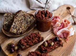 Pesto ze sušených rajčat Pesto ze sušených rajčat