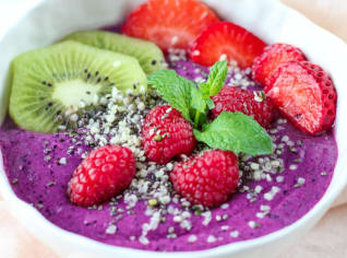 Borůvková smoothie bowl Borůvková smoothie bowl