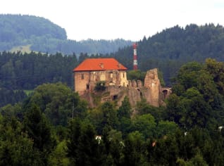 Výlet na hrad Pecka Výlet na hrad Pecka