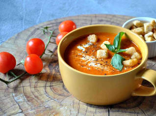 Krémová tomatová polévka Krémová tomatová polévka