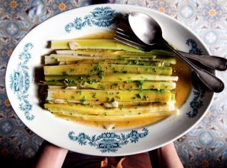 Dušený pórek s vinaigrette Dušený pórek s vinaigrette