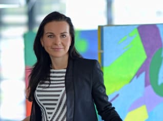 Ředitelka pobočky Mercedes Andrea Ungerová Ředitelka pobočky Mercedes Andrea Ungerová