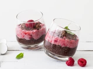 Čokoládový pudink s malinami a chia semínky Čokoládový pudink s malinami a chia semínky