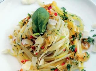 Chřestové aglio olio Chřestové aglio olio