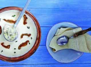 Polévka Avgolemono Polévka Avgolemono