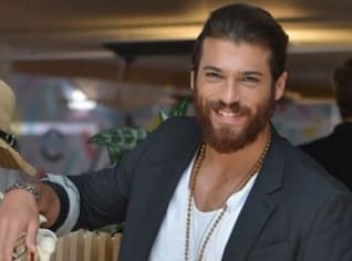 Can Divit, postava v seriálu Zasněná láska Can Divit, postava v seriálu Zasněná láska