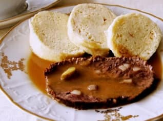 Znojemská hovězí pečeně Znojemská hovězí pečeně