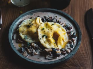 Ravioli s houbovou omáčkou Ravioli s houbovou omáčkou
