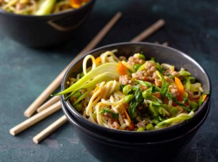 Vepřové chow mein Vepřové chow mein