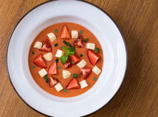 Jahodové gazpacho podle receptu restaurace Nota Bene Jahodové gazpacho podle receptu restaurace Nota Bene