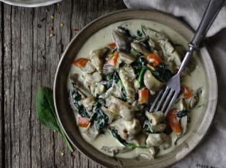 Ragú s hlívou a špenátem Ragú s hlívou a špenátem