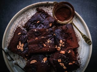 Bezlepkové čokoládové brownies s kešu máslem Bezlepkové čokoládové brownies s kešu máslem