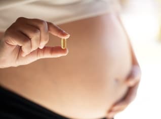 Vitaminy v těhotenství: Jaké by vám neměly chybět a kterým se raději vyhnout? Vitaminy v těhotenství: Jaké by vám neměly chybět a kterým se raději vyhnout?