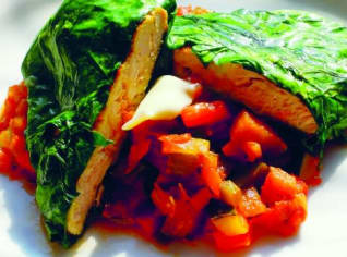Kuře v mangoldu s ratatouille Kuře v mangoldu s ratatouille